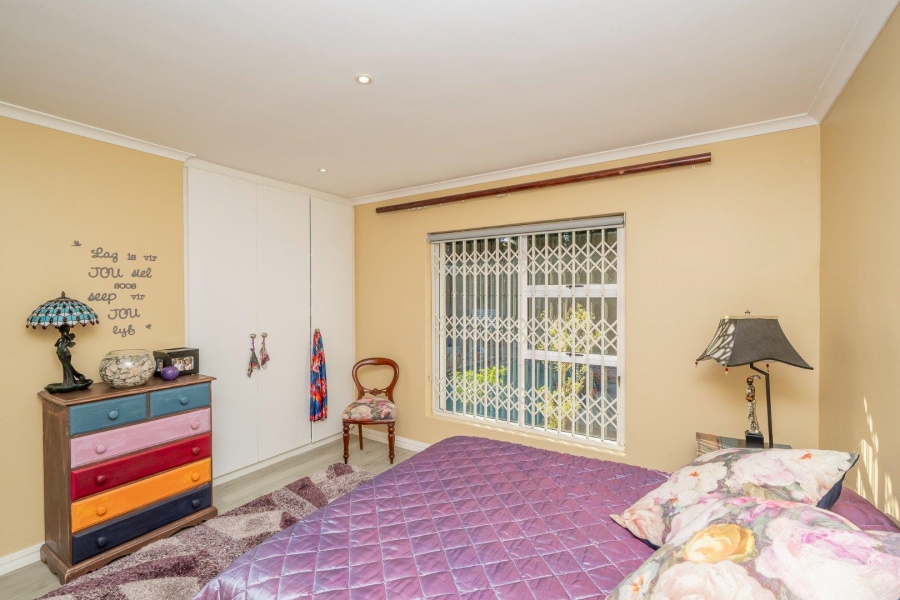 5 Bedroom Property for Sale in Welgedacht Western Cape